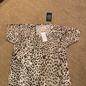 NWT Leopard Jersey Crop Tee